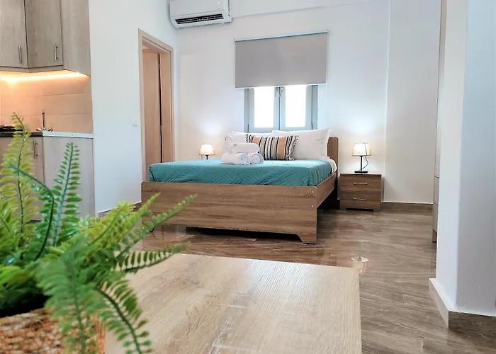 Studio Elpida Santorini