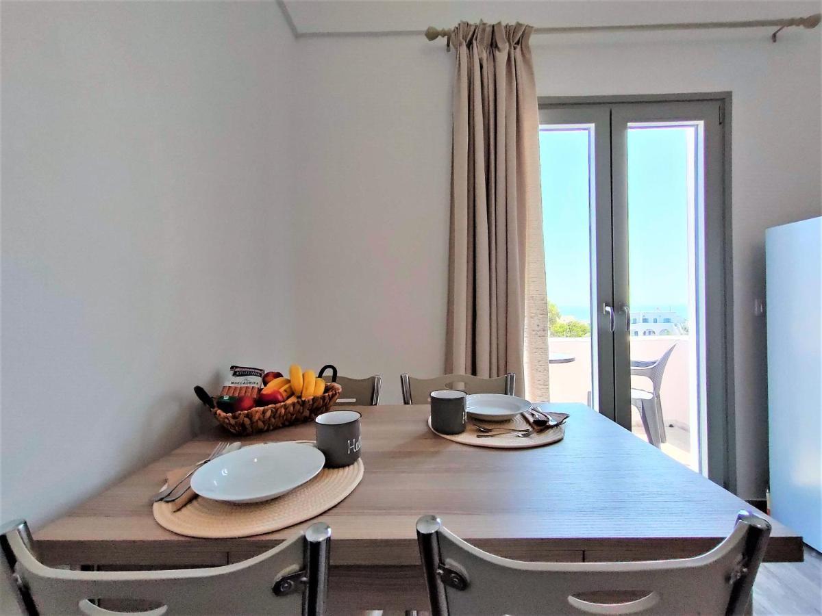 Elpida Santorini Apartment Vothon
